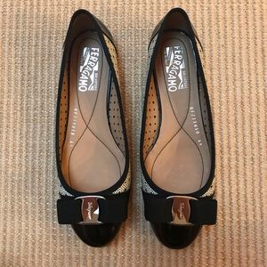 Authentic Ferragamo Varina Patent Leather Flat